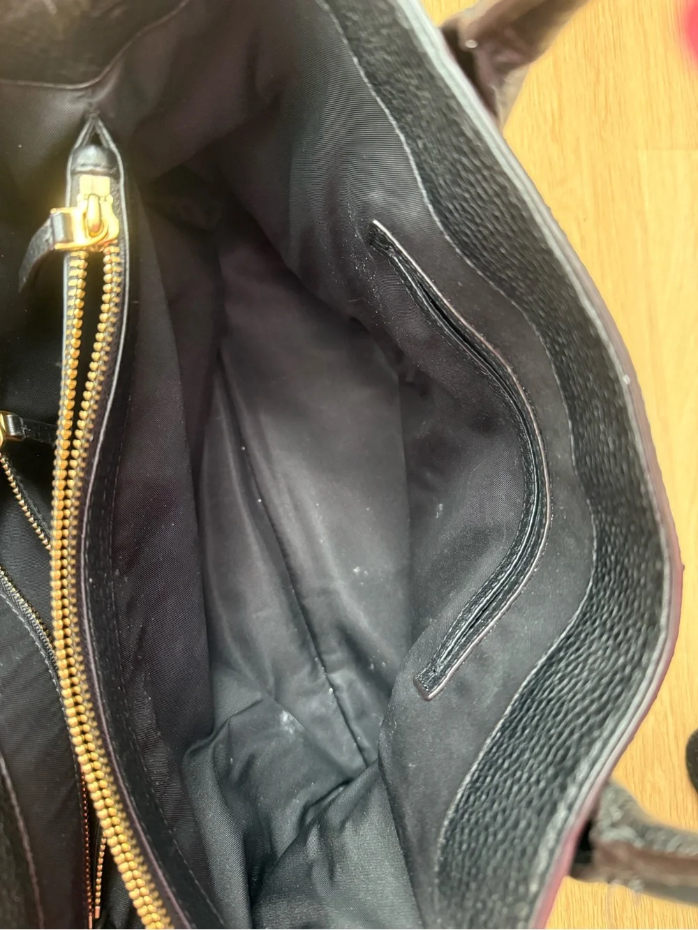 Tory Burch structured pebbled